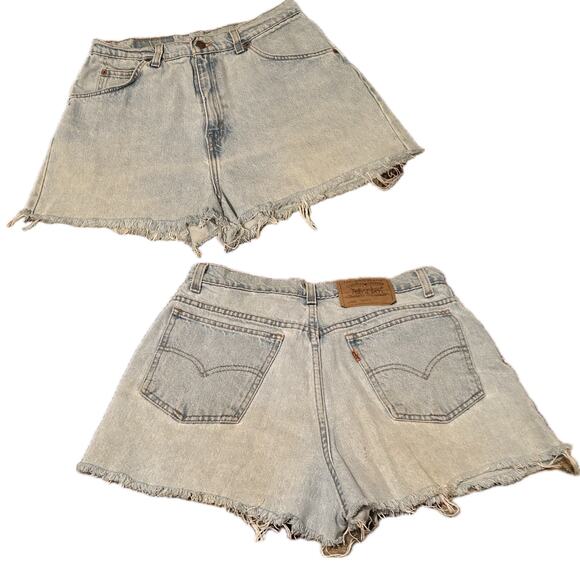 Vintage 954 Levi’s Light Blue Jean Cutoff Booty Shorts High Waist / Waist 30 - Picture 2 of 4